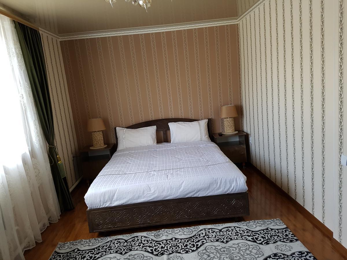 Datka Guest House Naryn Eksteriør billede